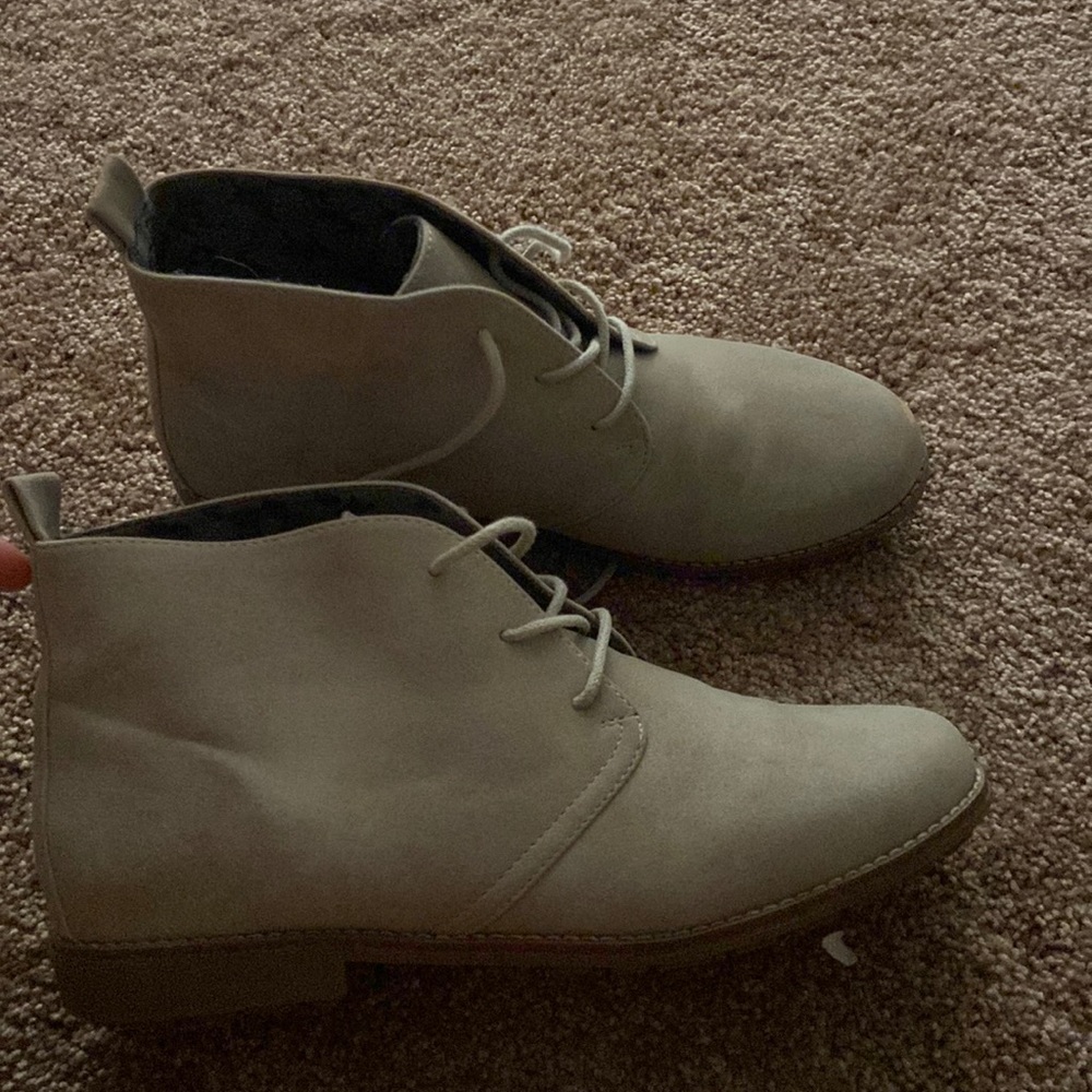 Cute low cut boots